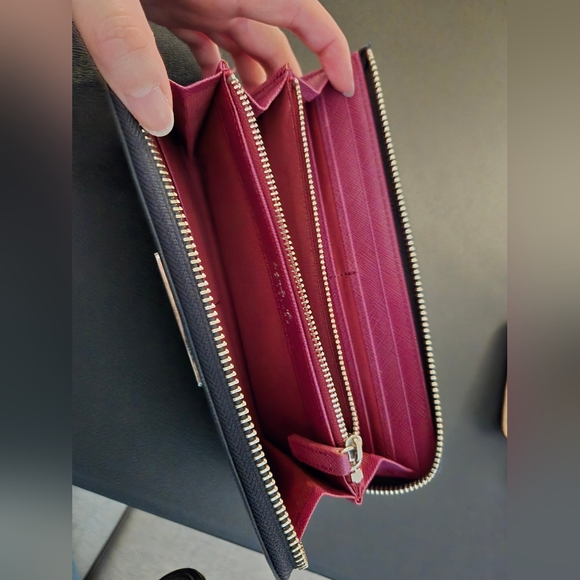 Agnes B Wallet - Picture 2 of 5